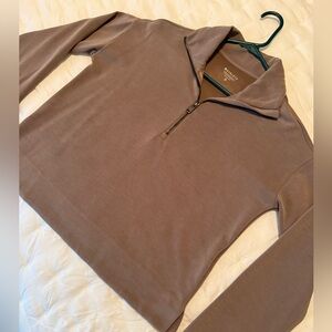 Like New - Athleta Women’s Seasoft Quarter-Zip Top in Dark Taupe/Light Brown